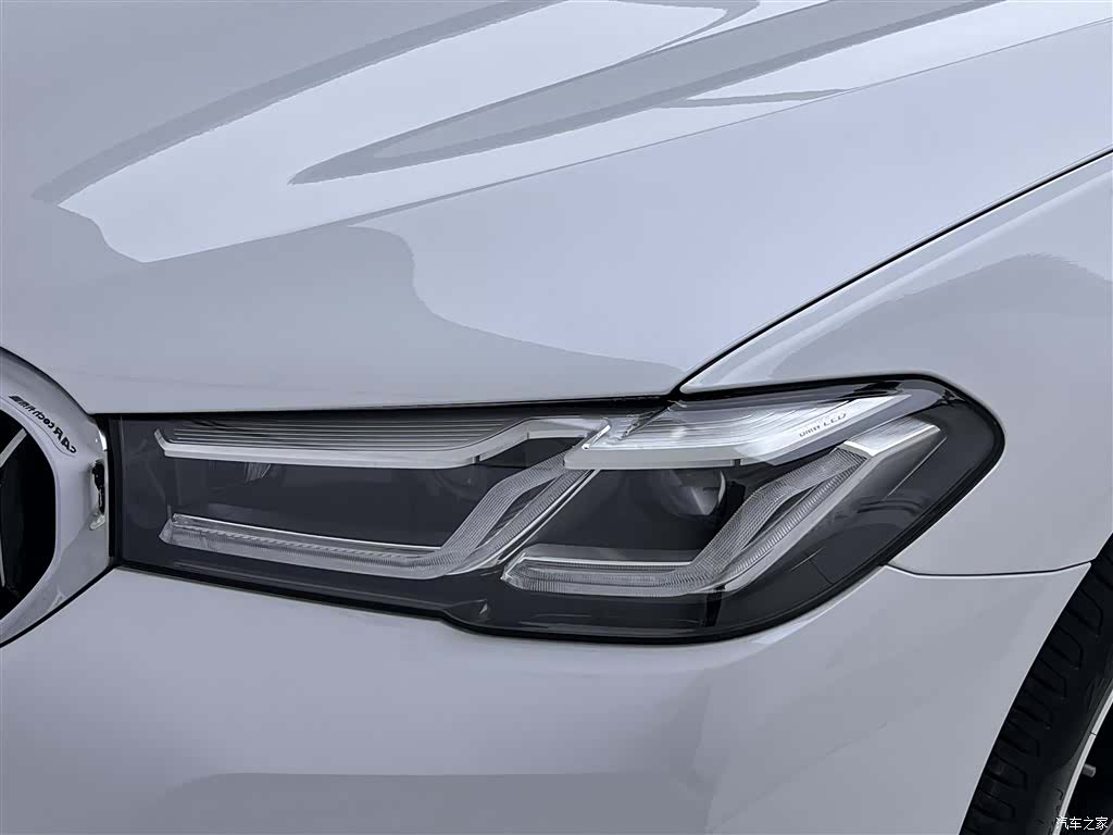 BMW 5 Series, 2022 9