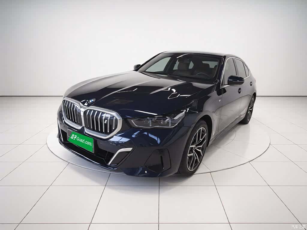 BMW i5, 2025 2