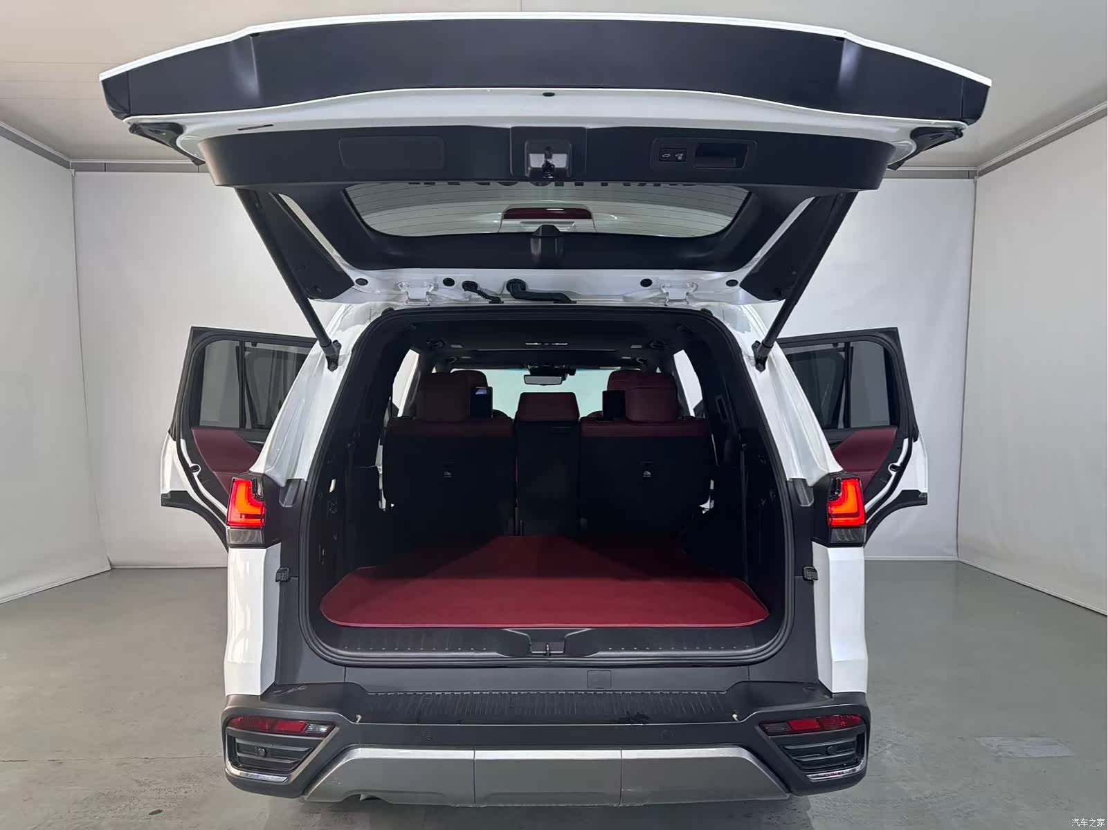 Lexus LX, 2024 20