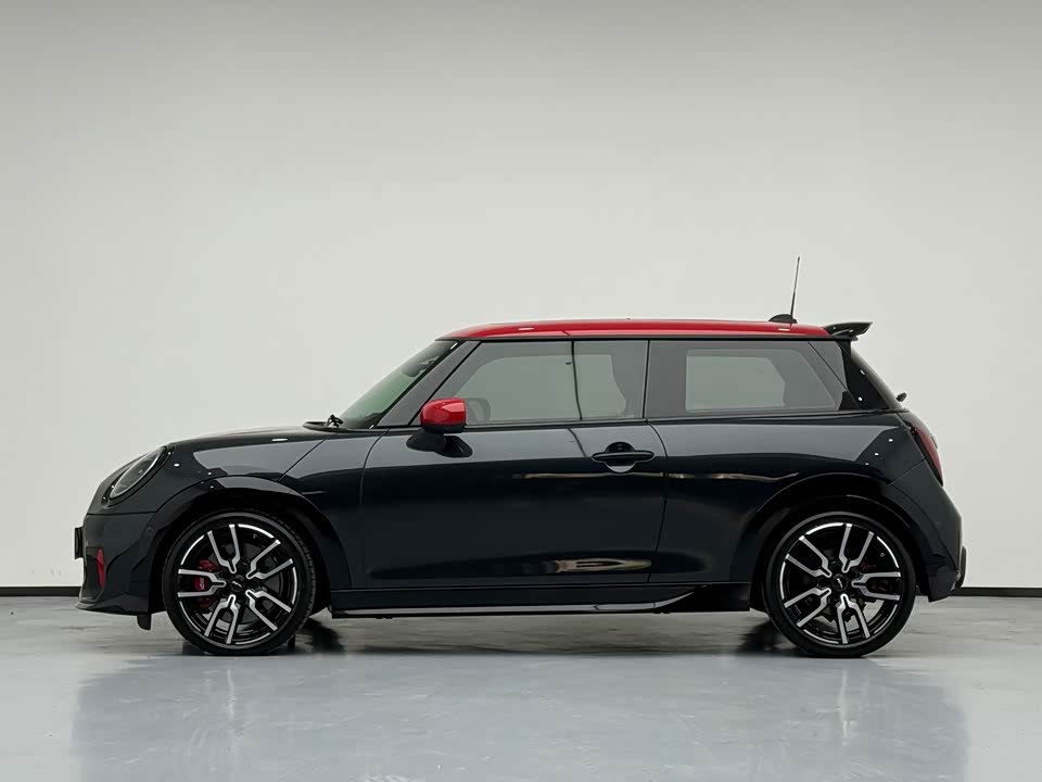 MINI JCW