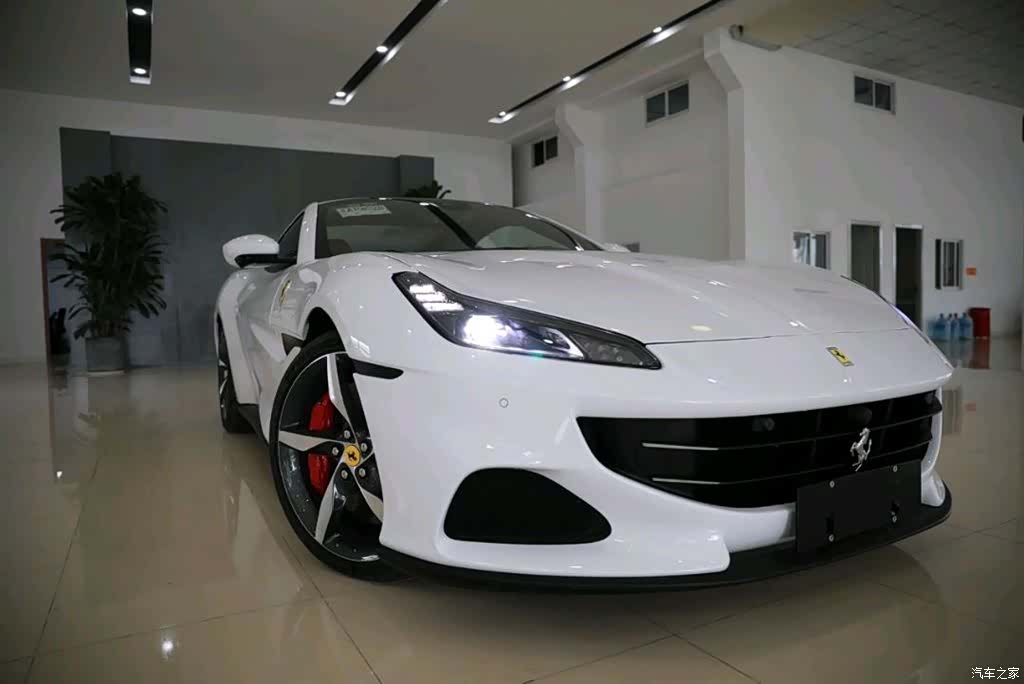 Ferrari Portofino, 2022 3