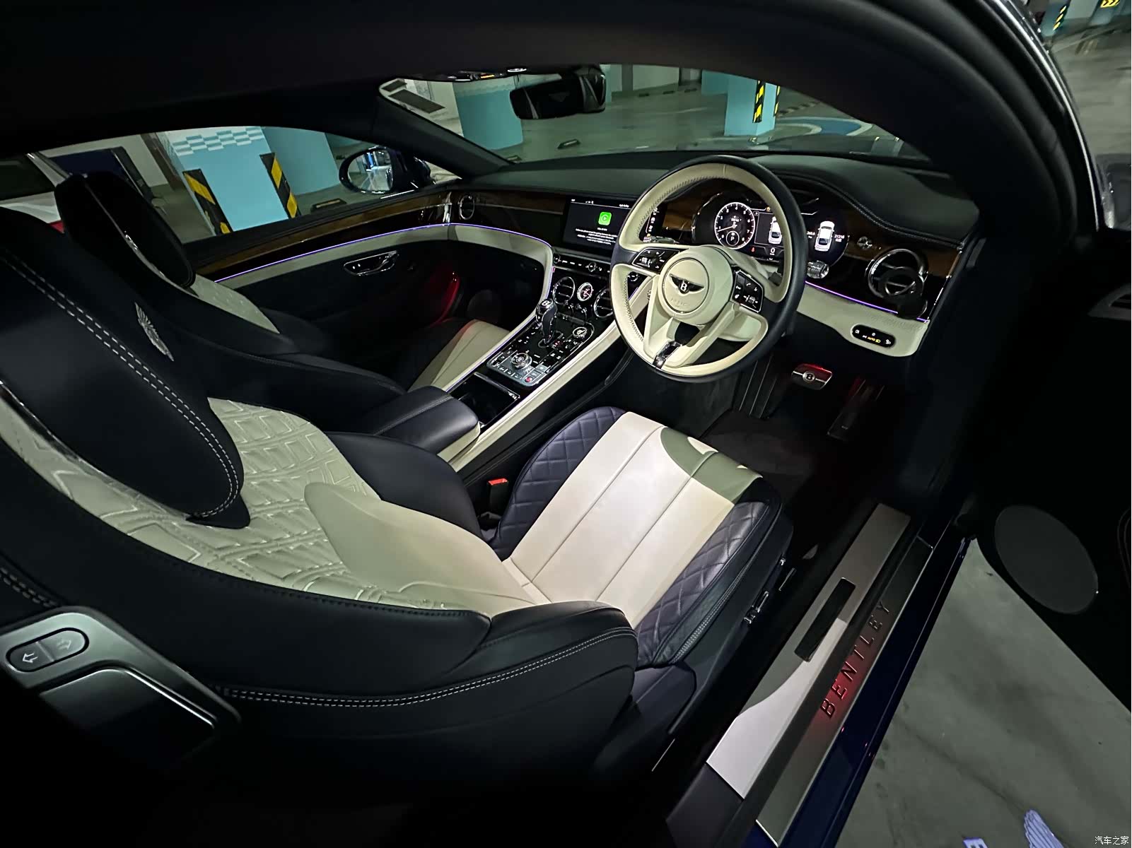 Bentley Continental GT, 2018 12