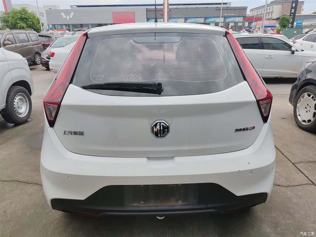 MG 3, 2018 6