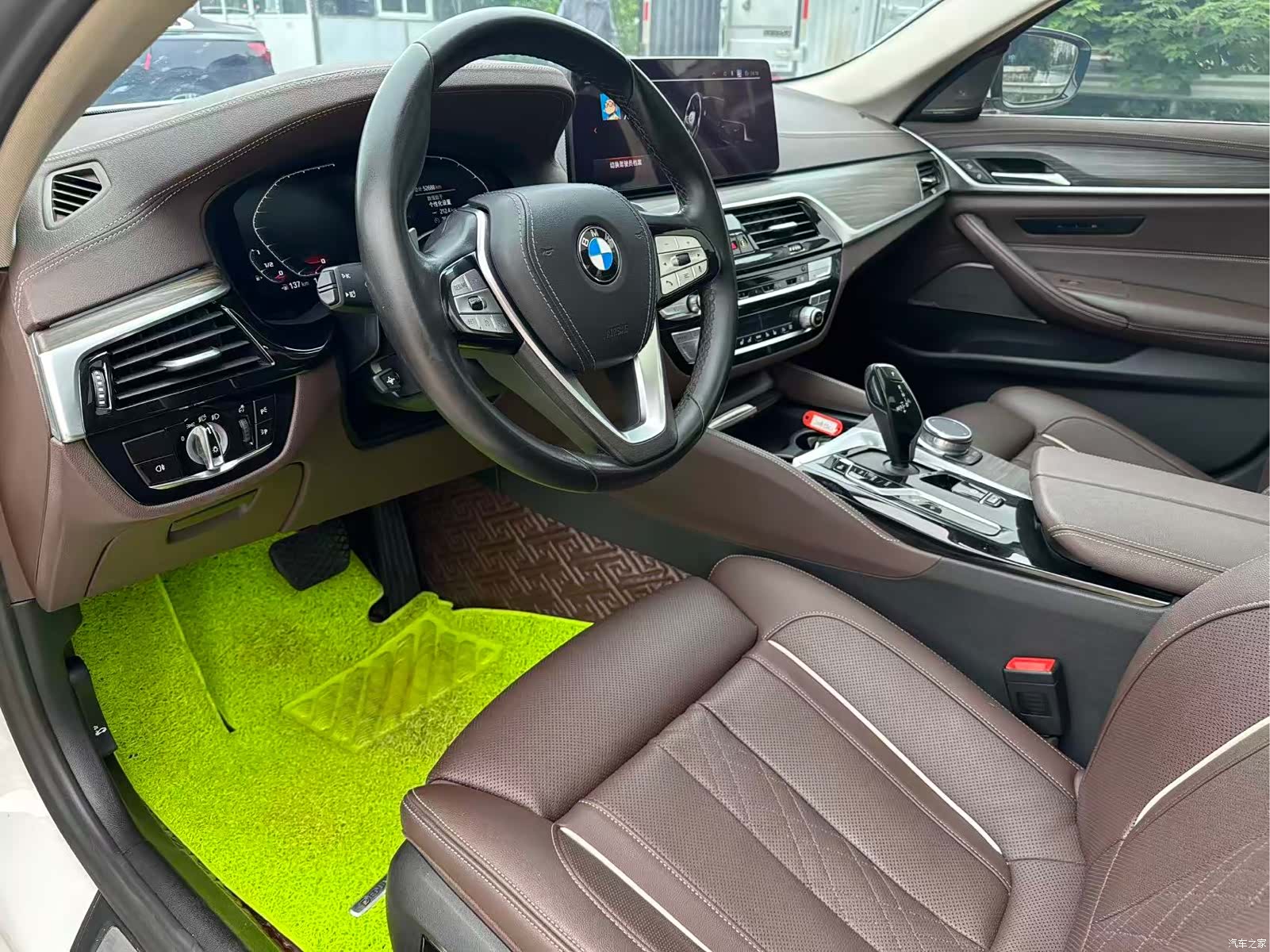 BMW 5 Series, 2021 все фото