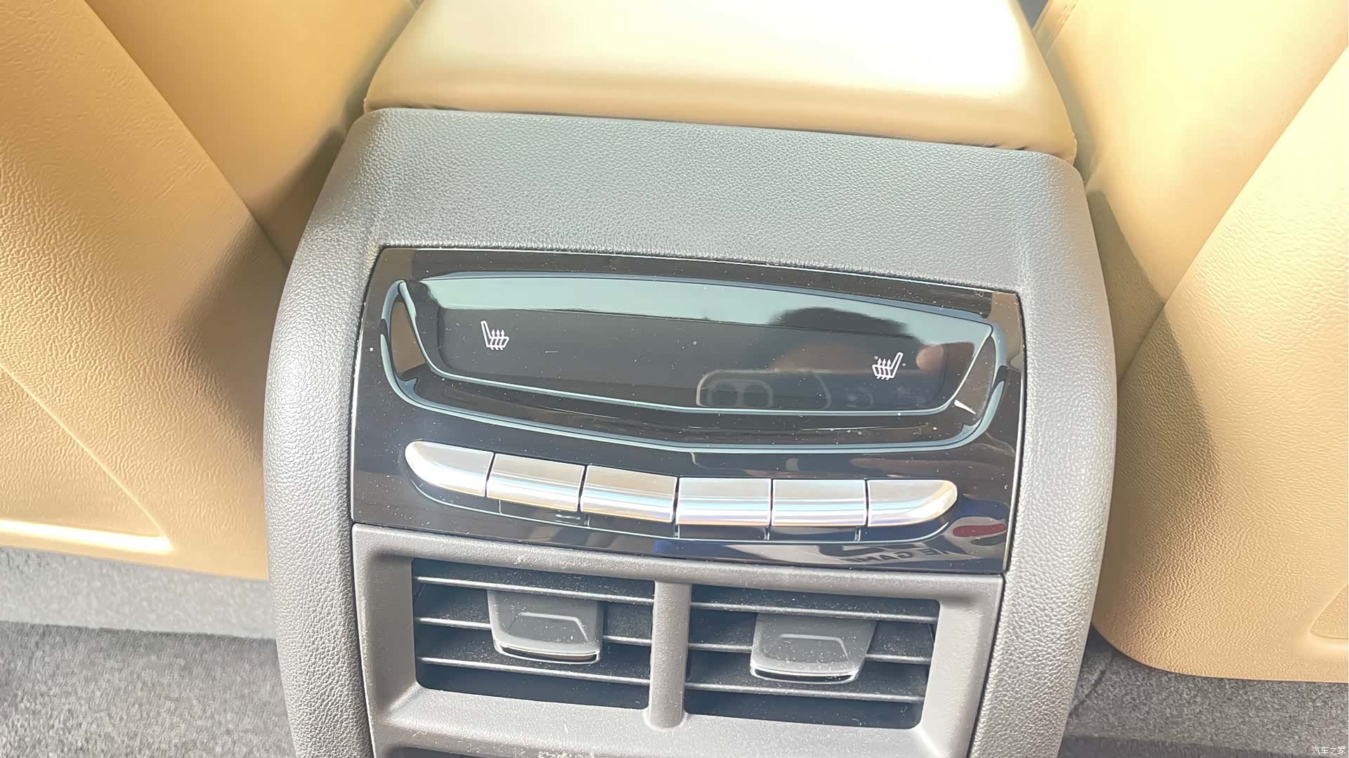 Cadillac XT5, 2025 19