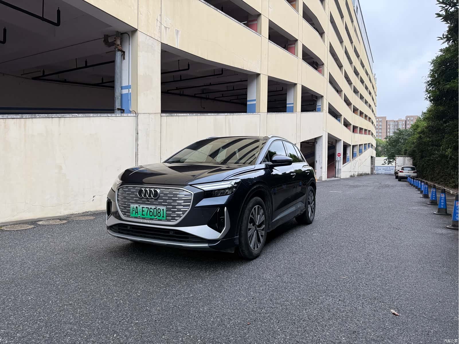 Audi Q4 e-tron, 2024 1