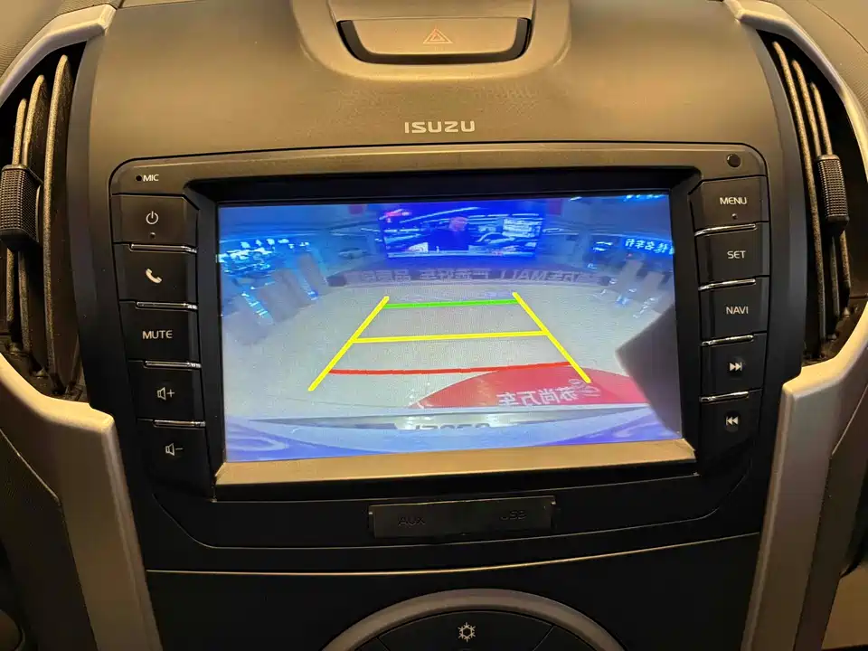 Isuzu mu-X Shepherd Ranger