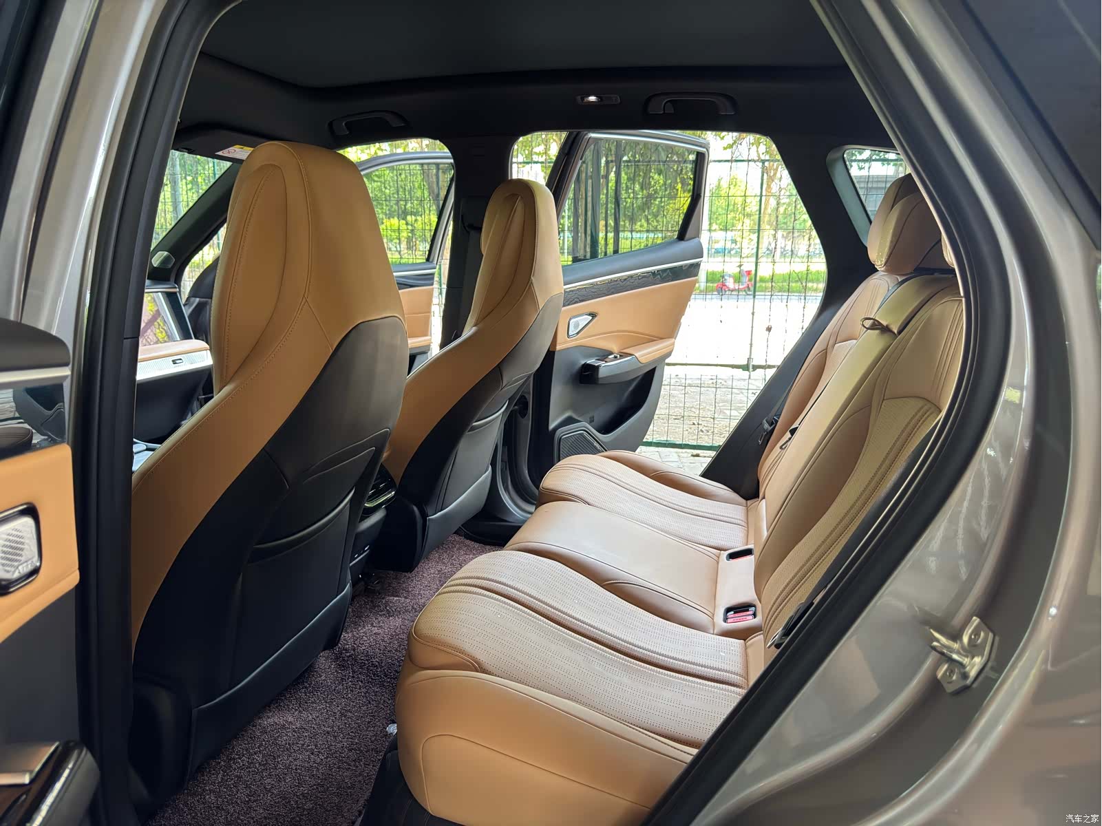 Geely Galaxy L7, 2024 9