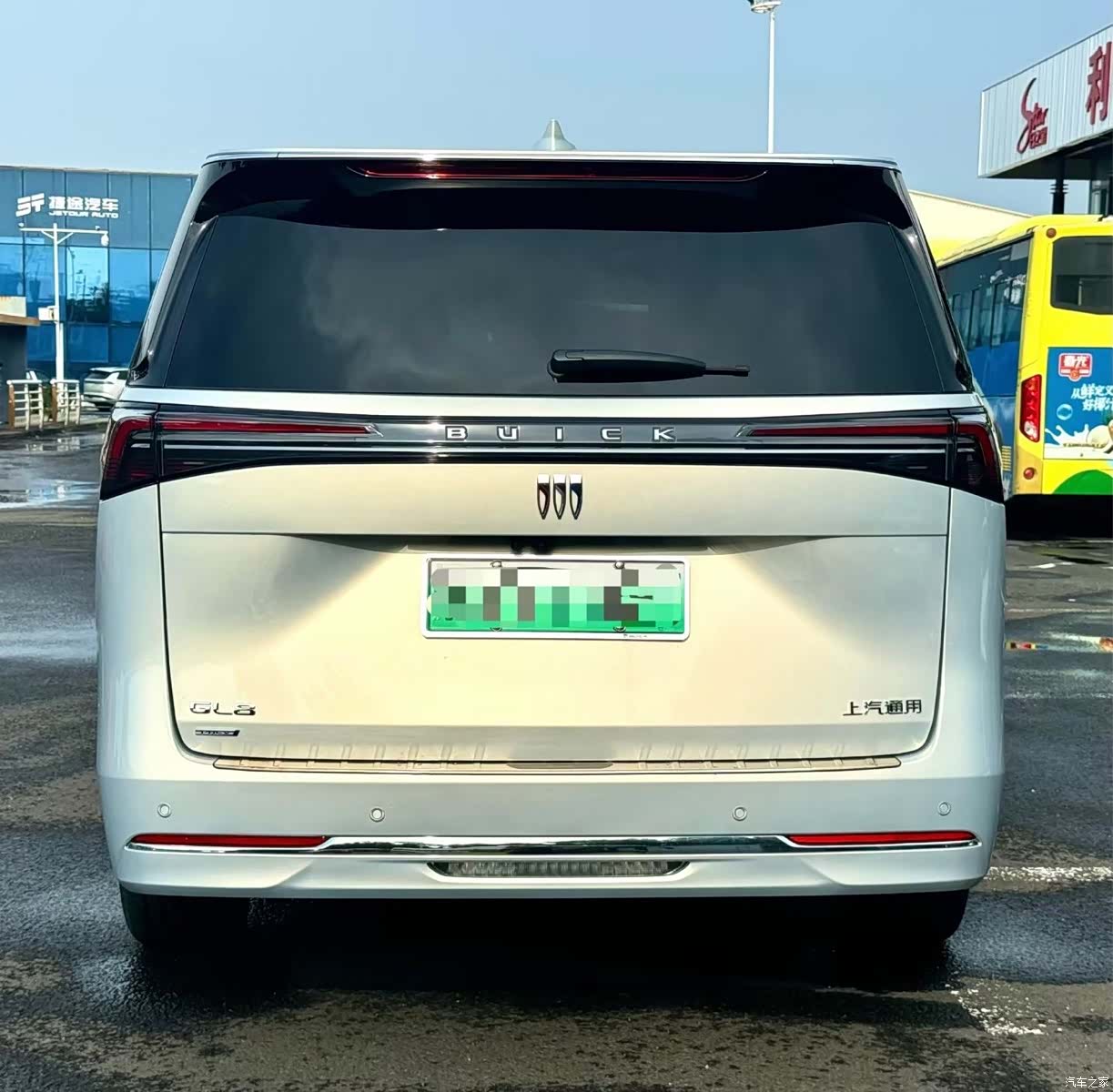 Buick GL8, 2026 все фото