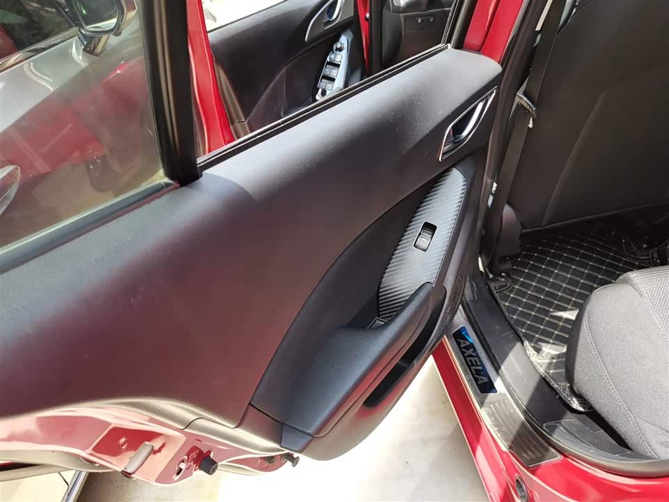 Mazda 3 Angkesaila
