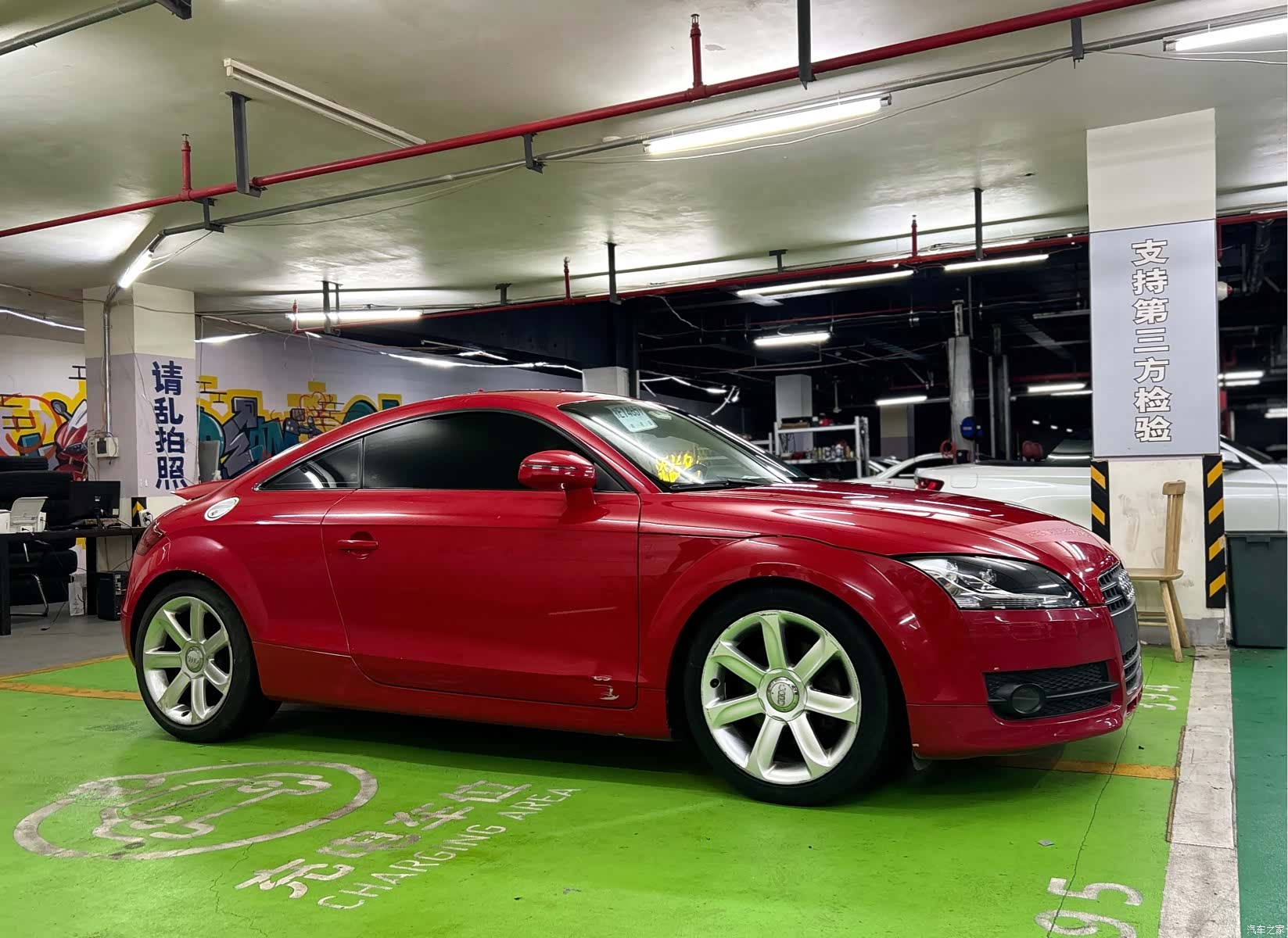 Audi TT, 2009 3