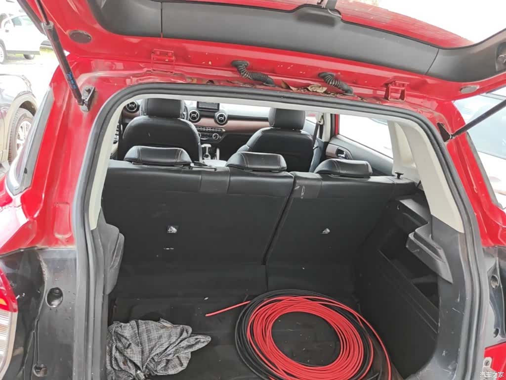 BAIC Q35, 2017 19
