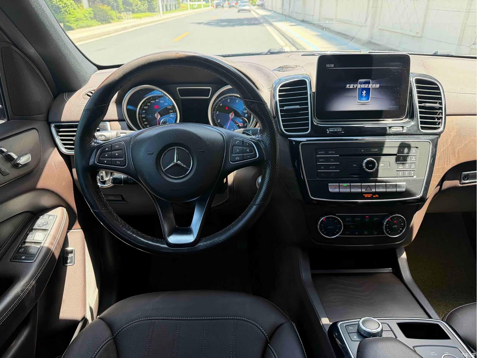 Mercedes-Benz GLE, 2018 9