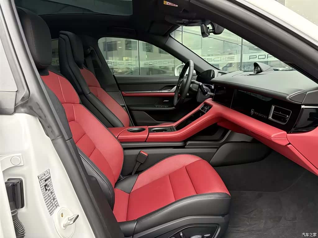 Porsche Taycan, 2025 22