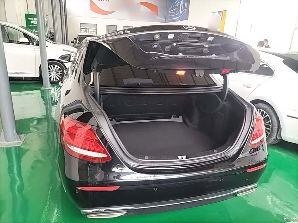 Mercedes-Benz E-Class, 2020 19