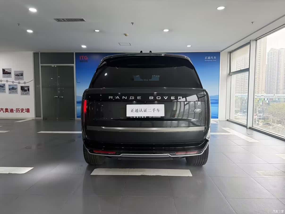 Land Rover Range Rover, 2024 4