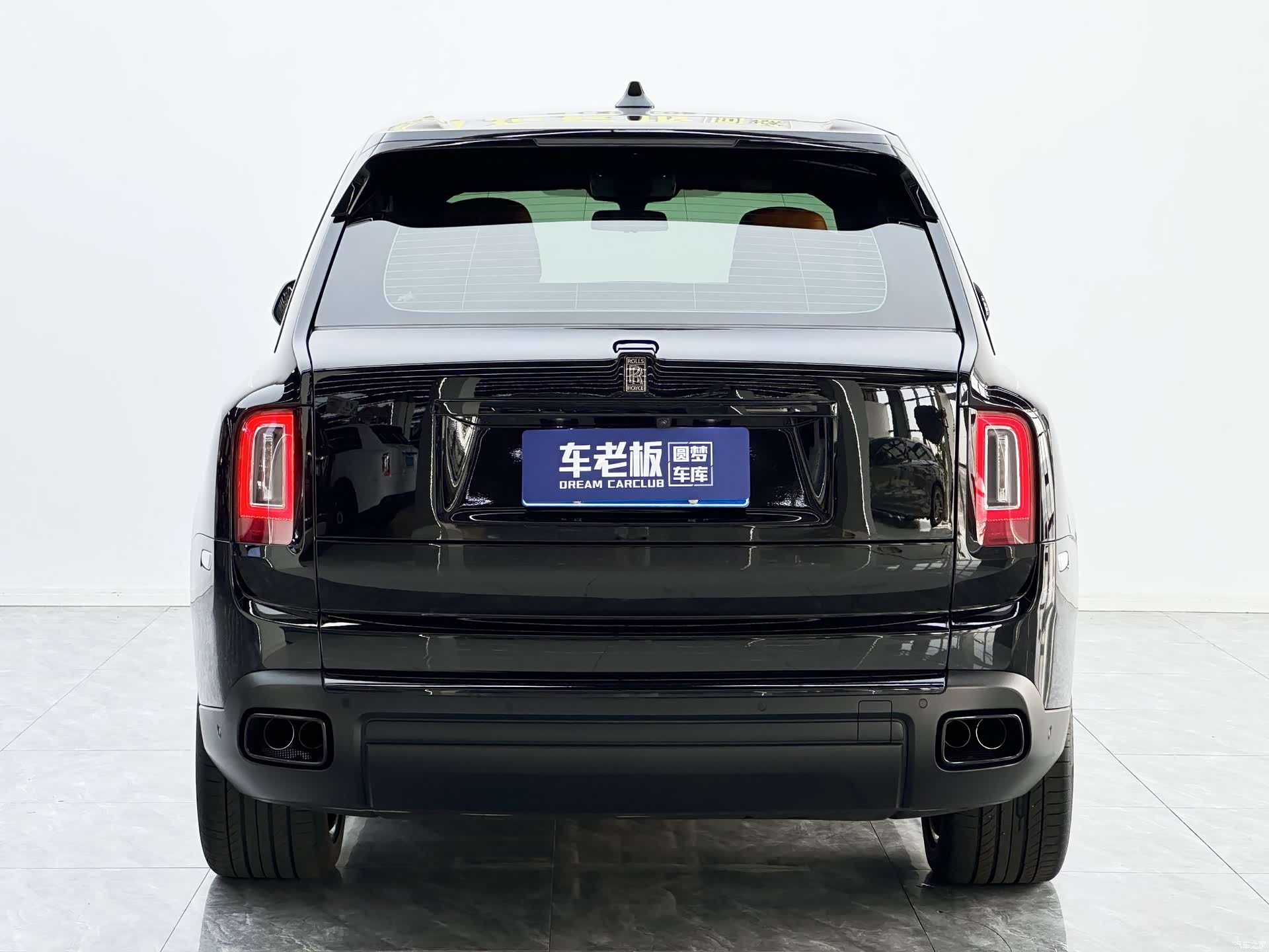 Rolls-Royce Cullinan, 2023 все фото