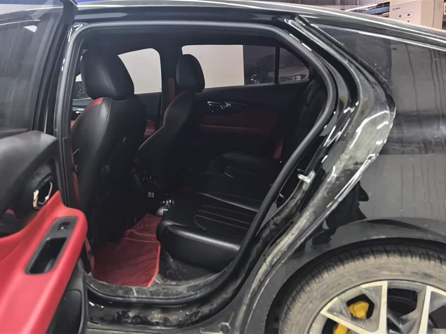 Trumpchi Shadow Leopard