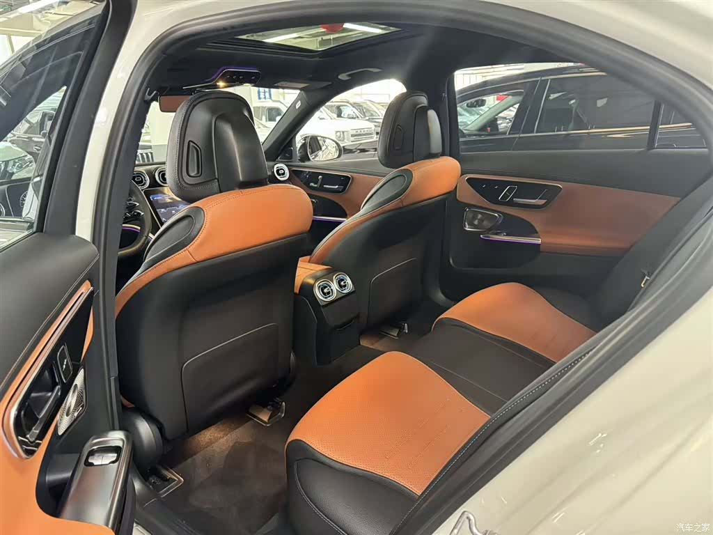 Mercedes-Benz C-Class, 2023 9