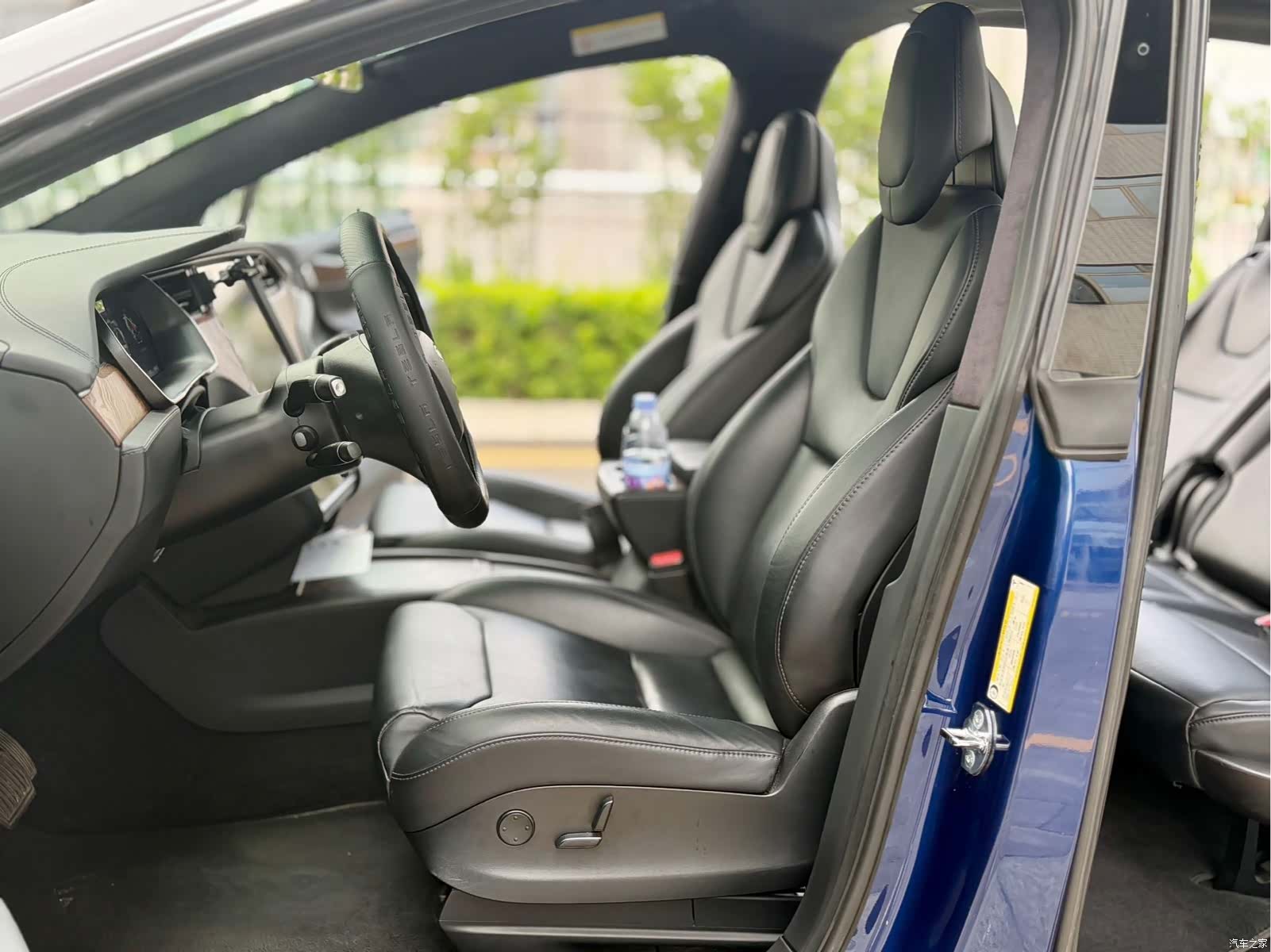 Tesla Model X, 2019 7