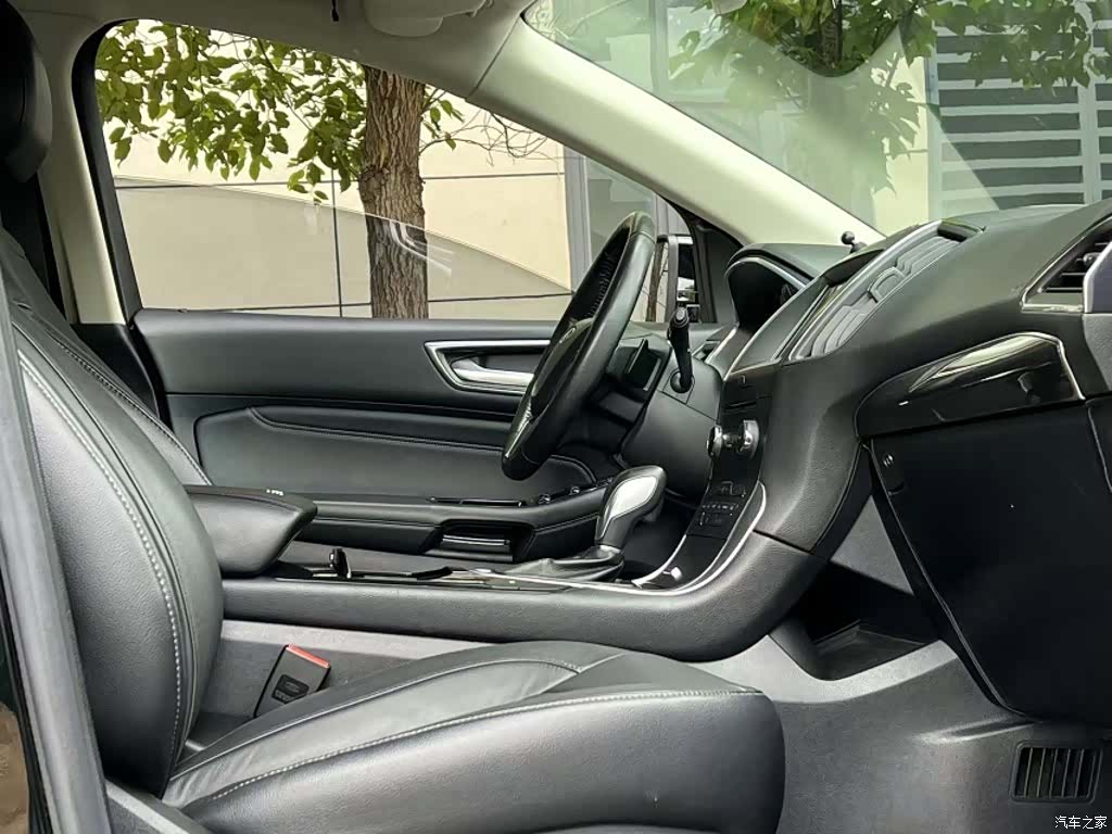 Ford Edge, 2018 17
