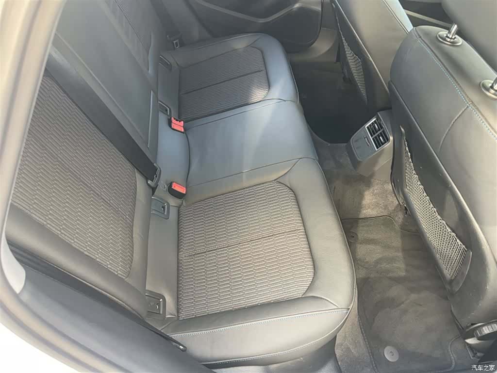 Audi A3, 2020 все фото