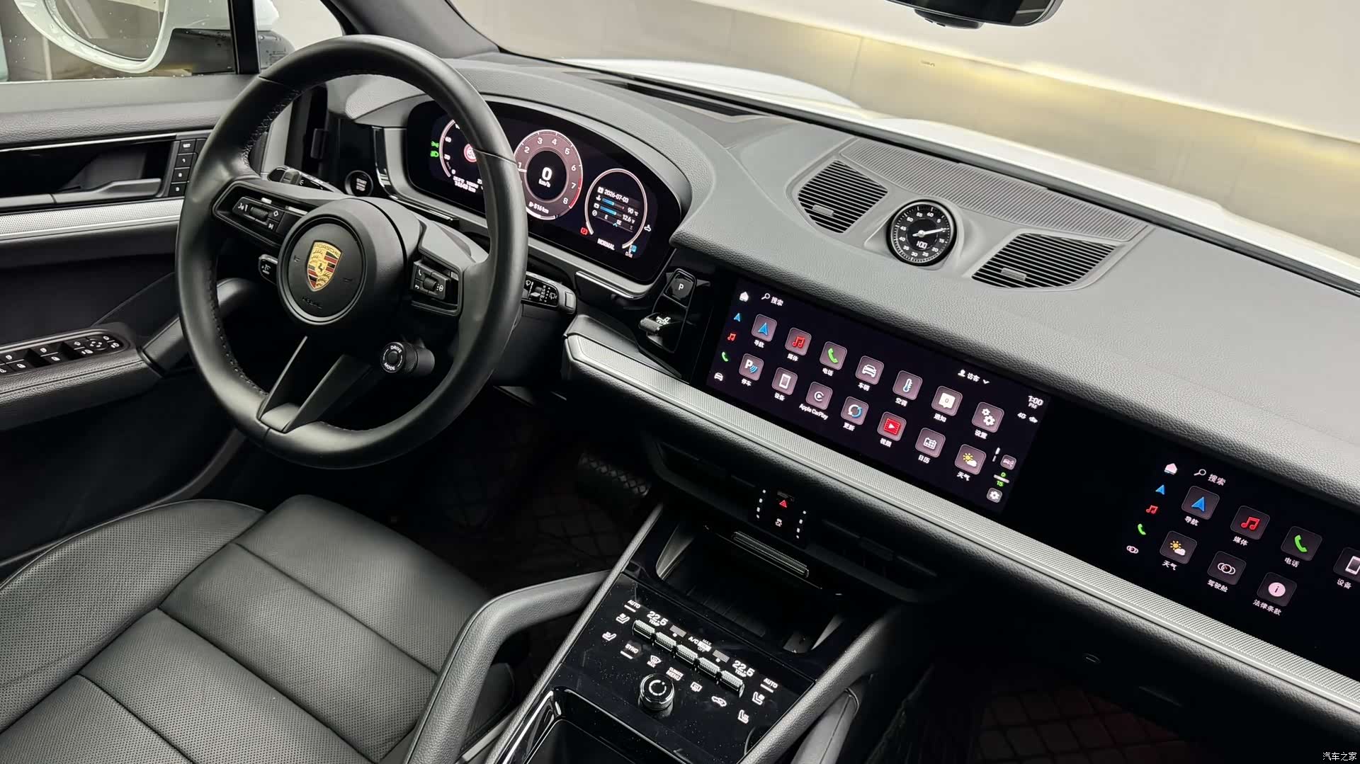 Porsche Cayenne, 2024 13