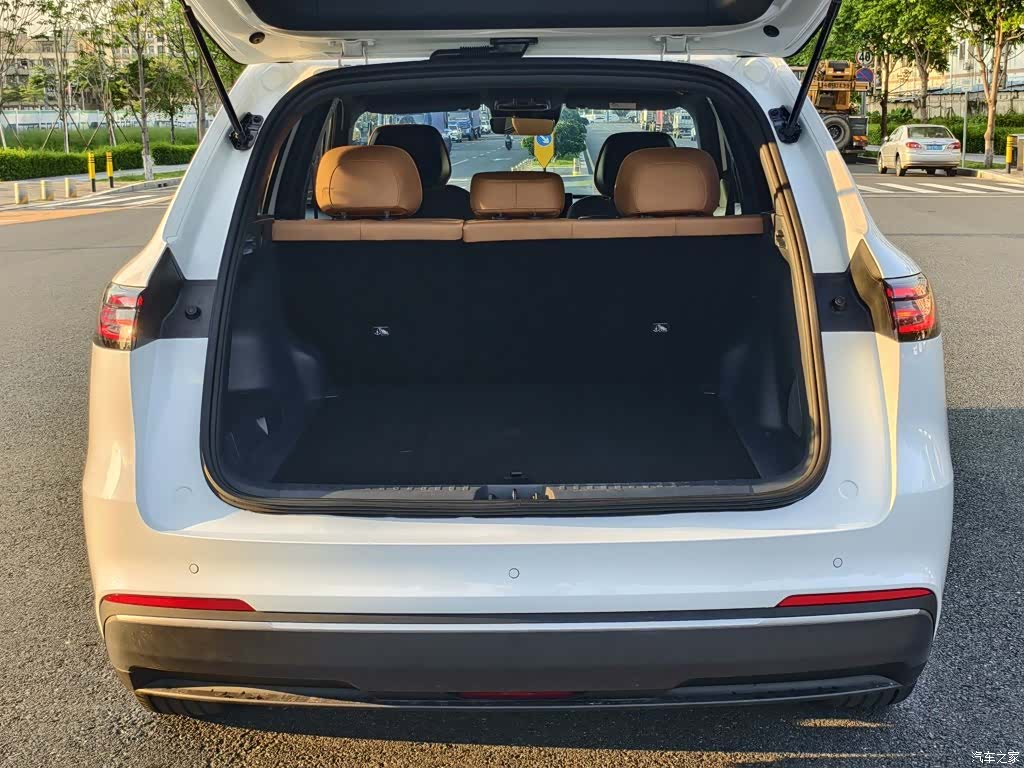 Geely 7, 2025 10
