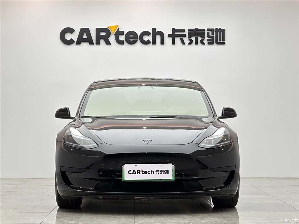 Tesla Model 3, 2022 7