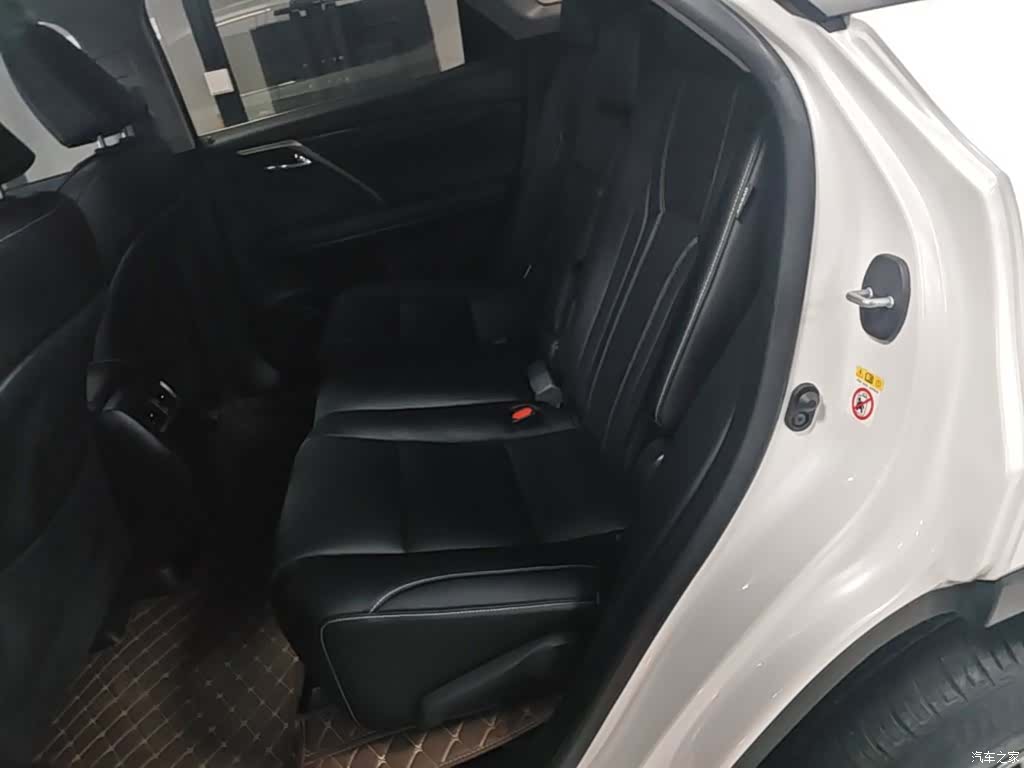 Lexus RX, 2018 17
