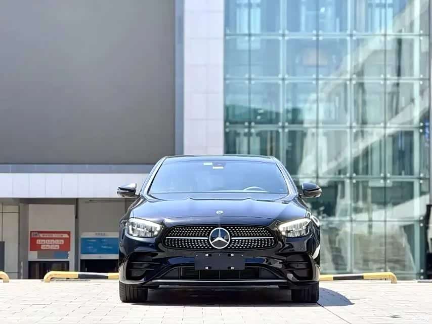 Mercedes-Benz E-Class, 2023 2