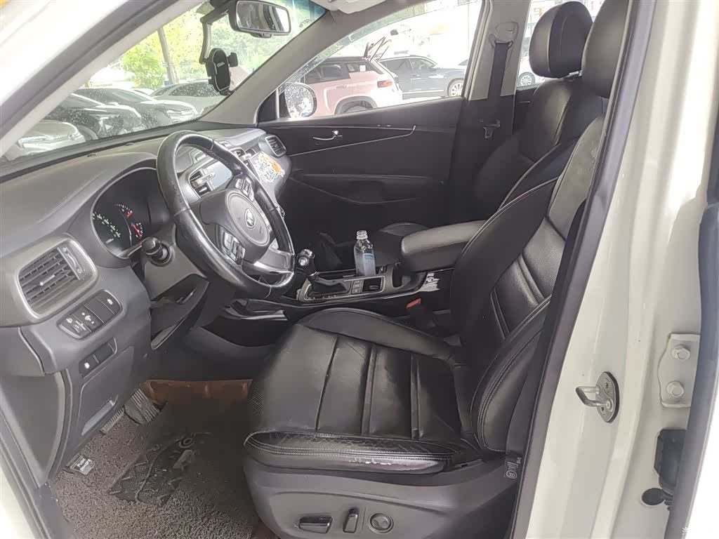Kia L, 2015 11