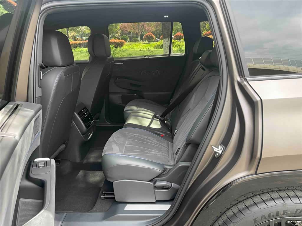 Volkswagen Teramont, 2025 14