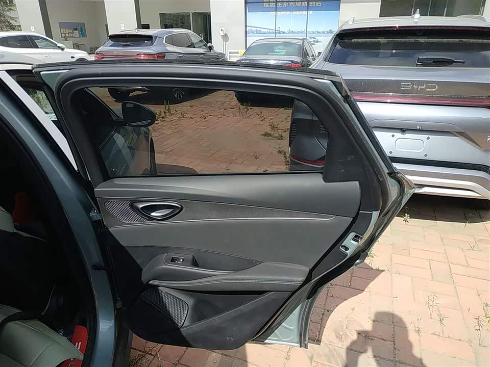 BYD Seal 06