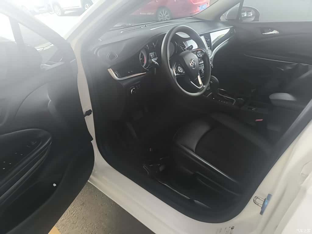 Buick Verano, 2018 16