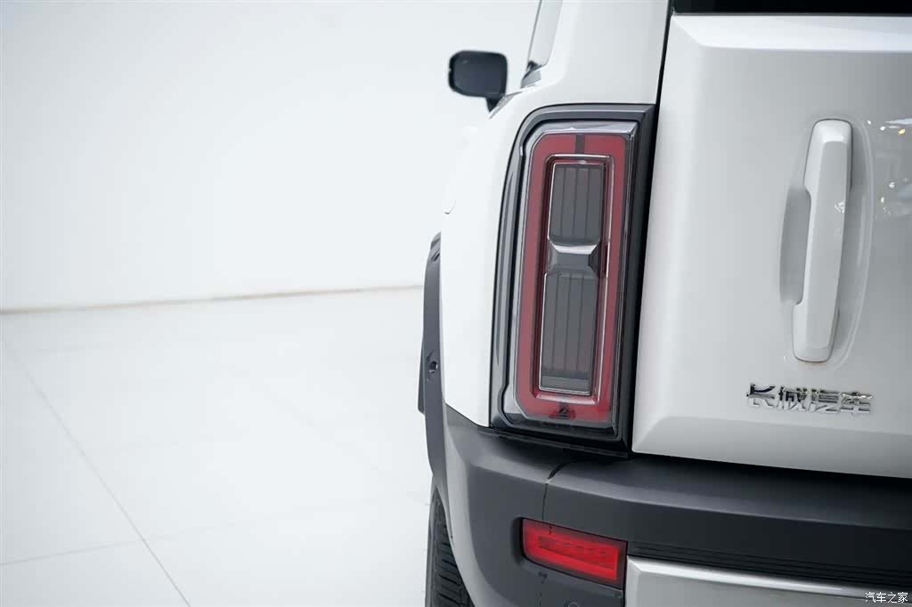 Haval Raptor, 2025 12