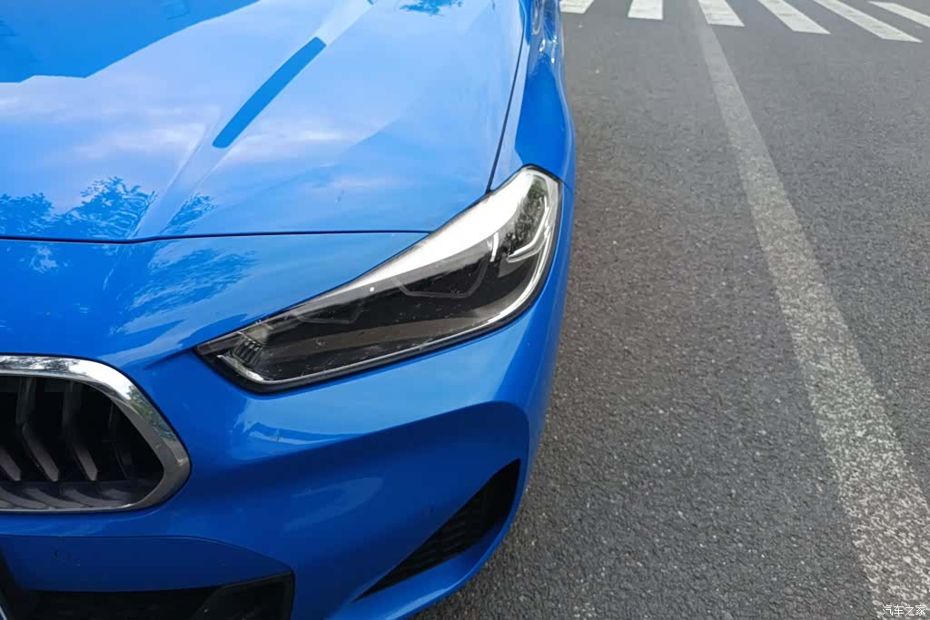 BMW X2, 2022 все фото