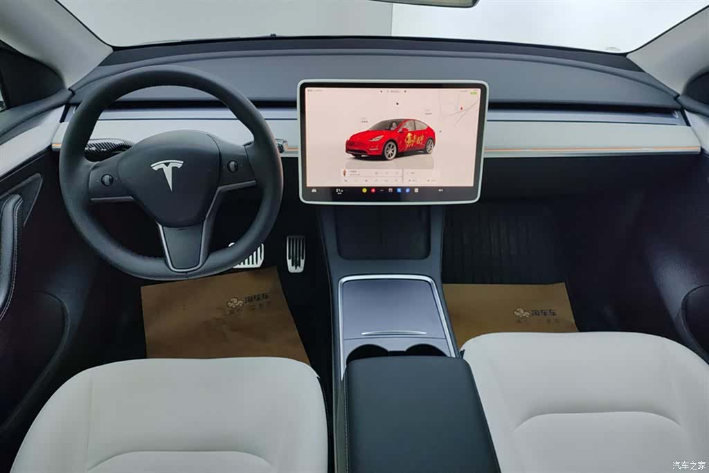 Tesla Model Y, 2024 12