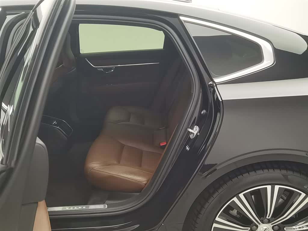 Volvo S90, 2024 15