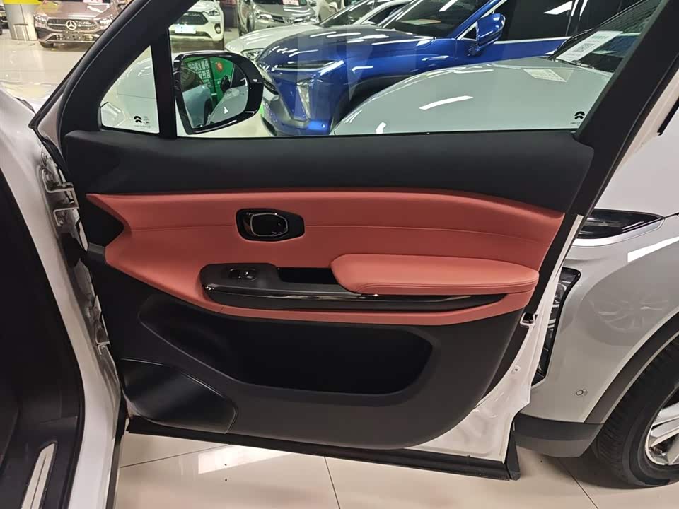 NIO EC6