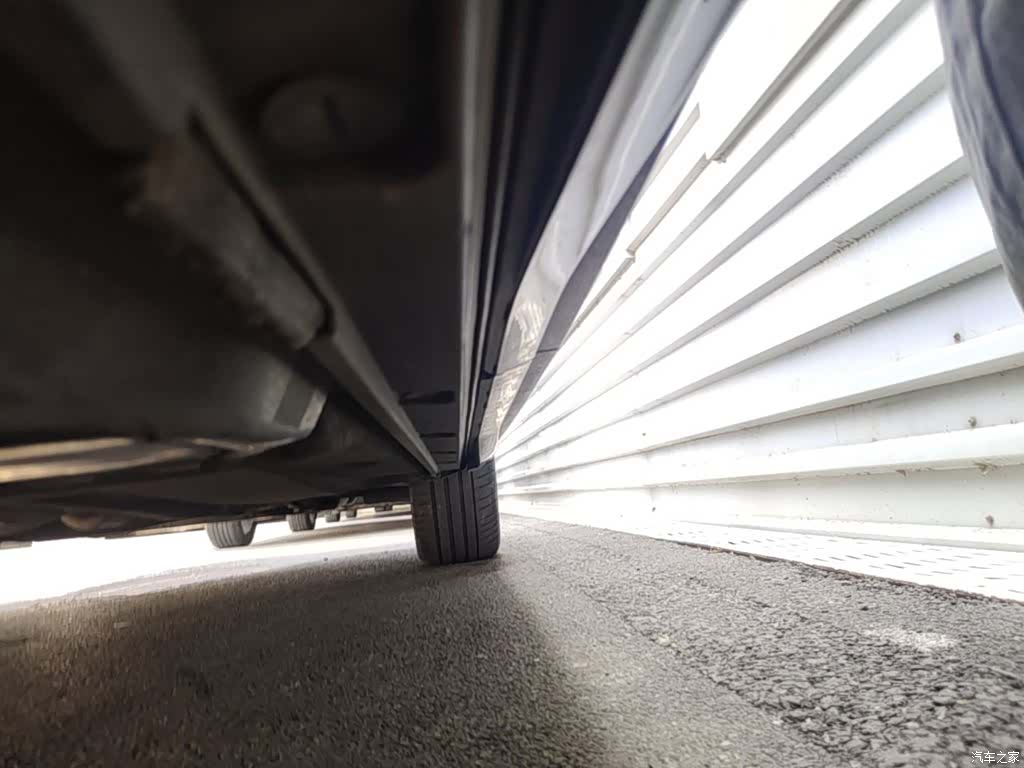 Audi Q3, 2019 4