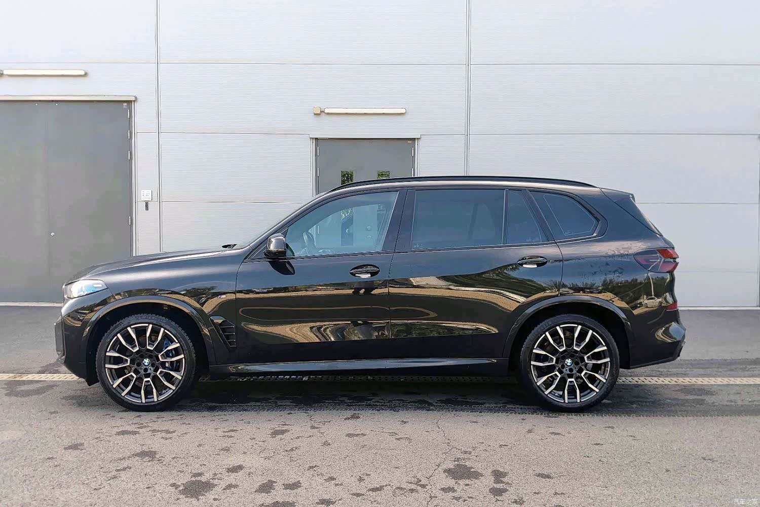BMW X5, 2024 все фото