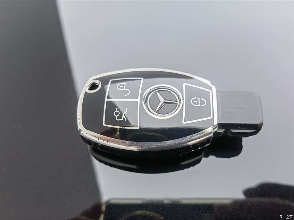 Mercedes-Benz E-Class, 2015 19