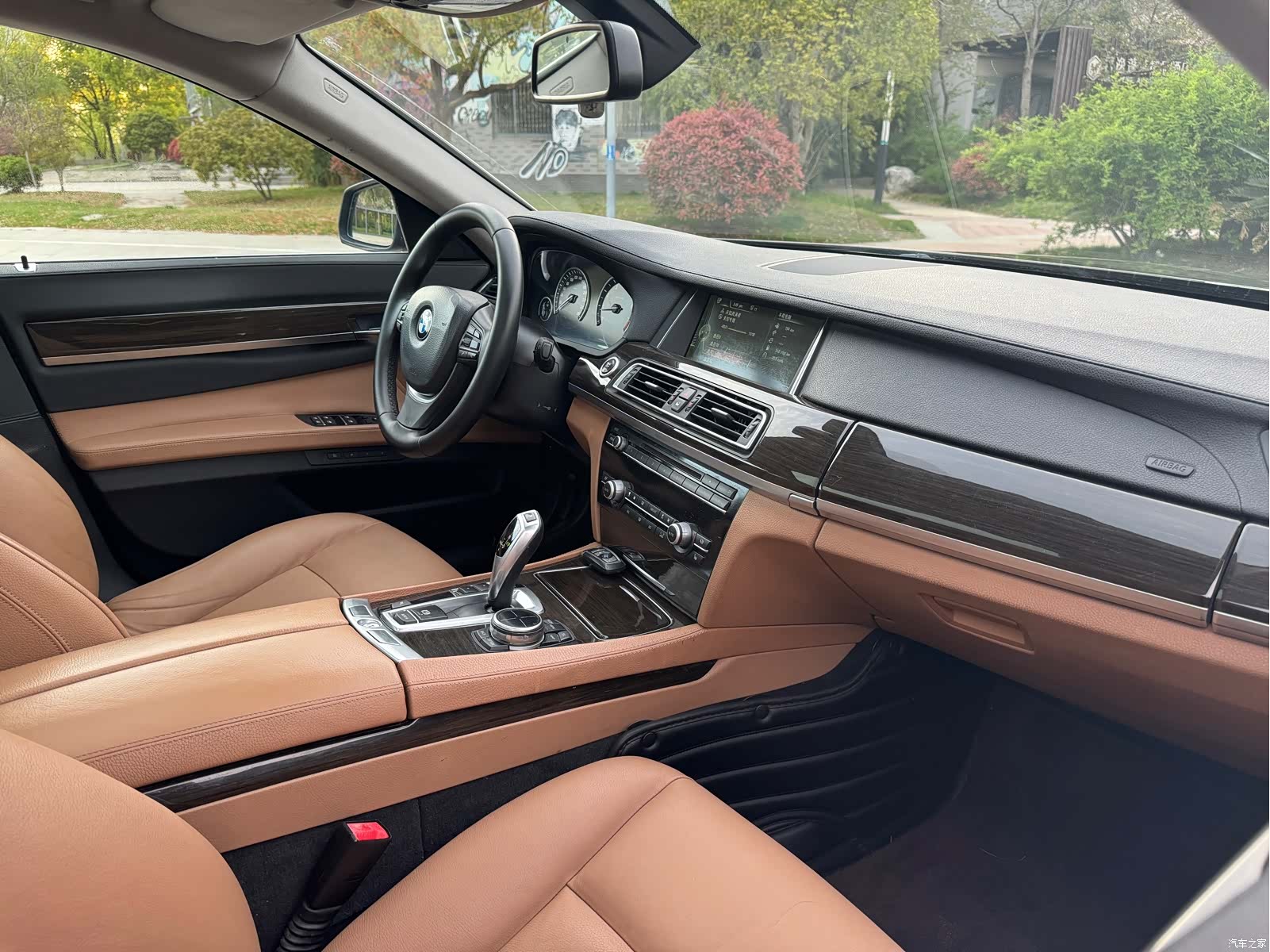 BMW 7 Series, 2014 12