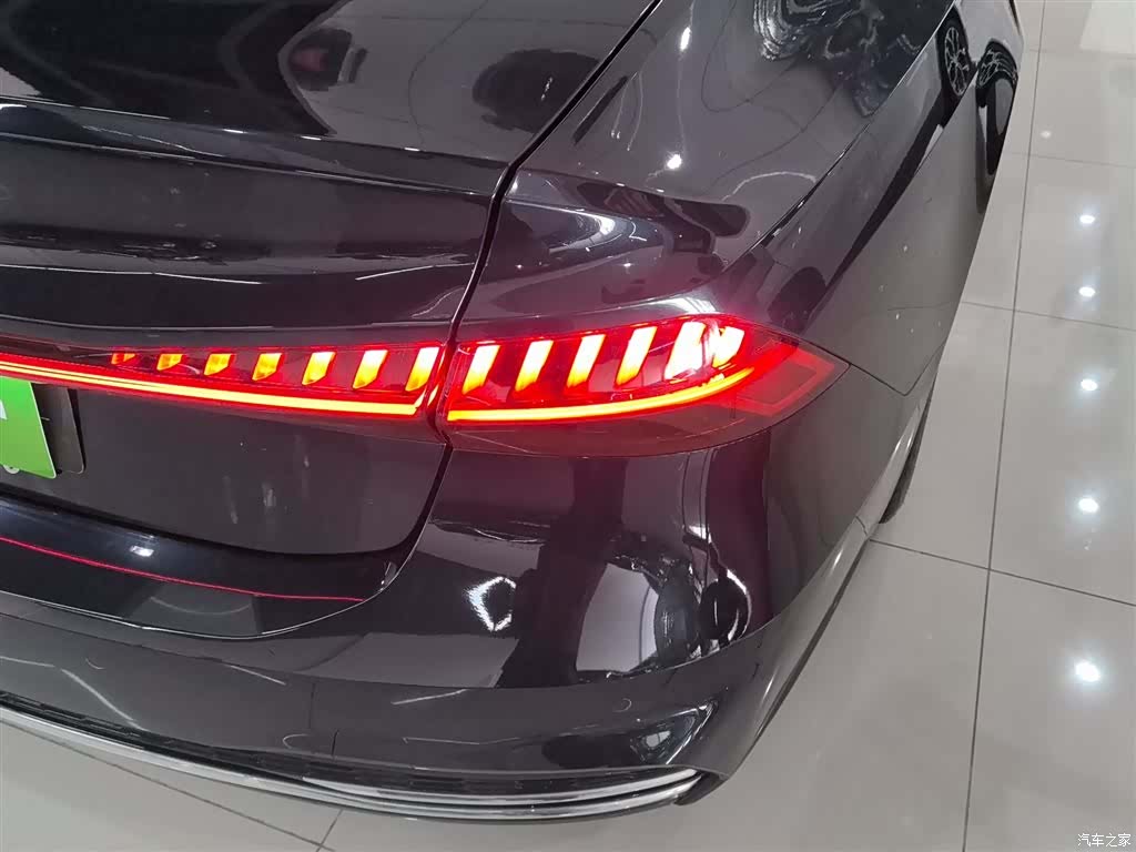 Audi A7L, 2023 8