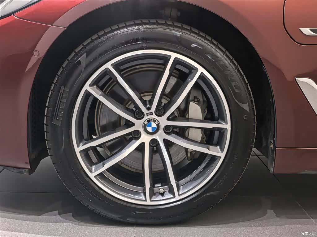 BMW 5 Series, 2022 7
