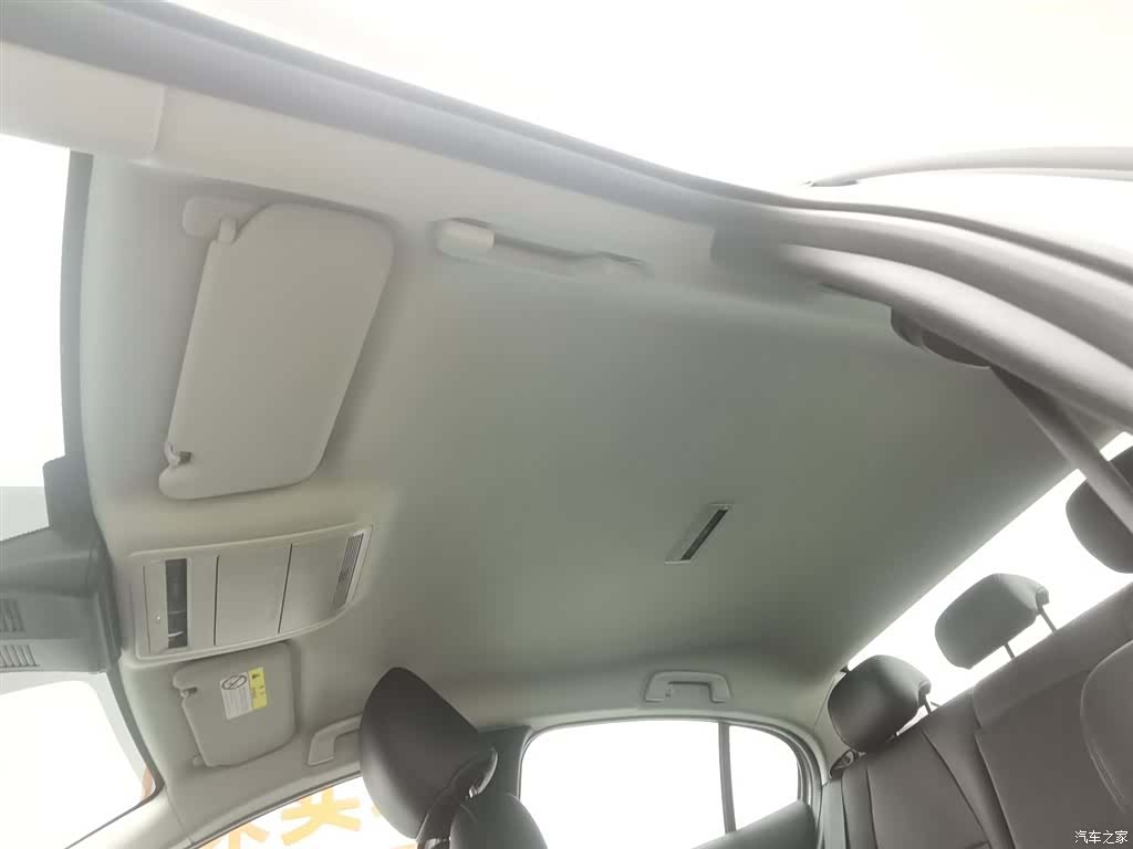 Mazda Mazda3, 2023 14