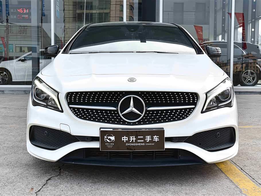 Mercedes-Benz CLA