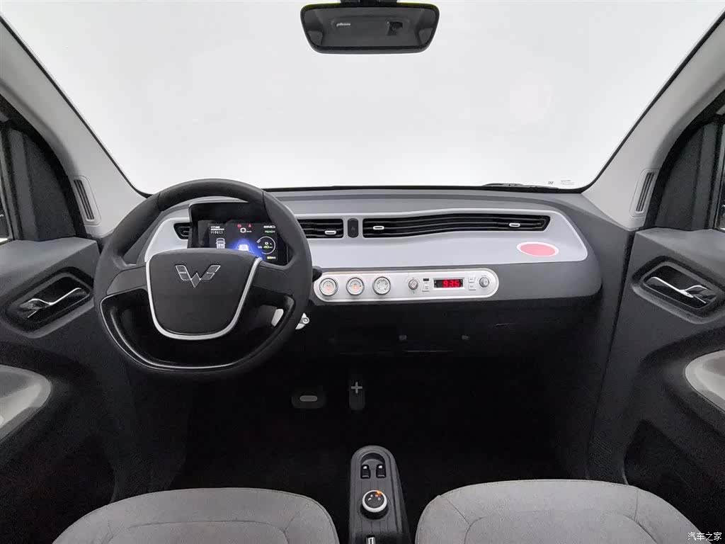 Wuling MINIEV, 2023 все фото
