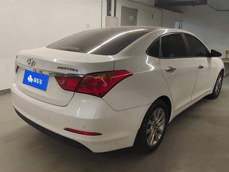 Hyundai Name picture